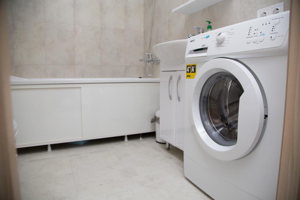 Flat2Let Apartment Boryspil Ngoại thất bức ảnh