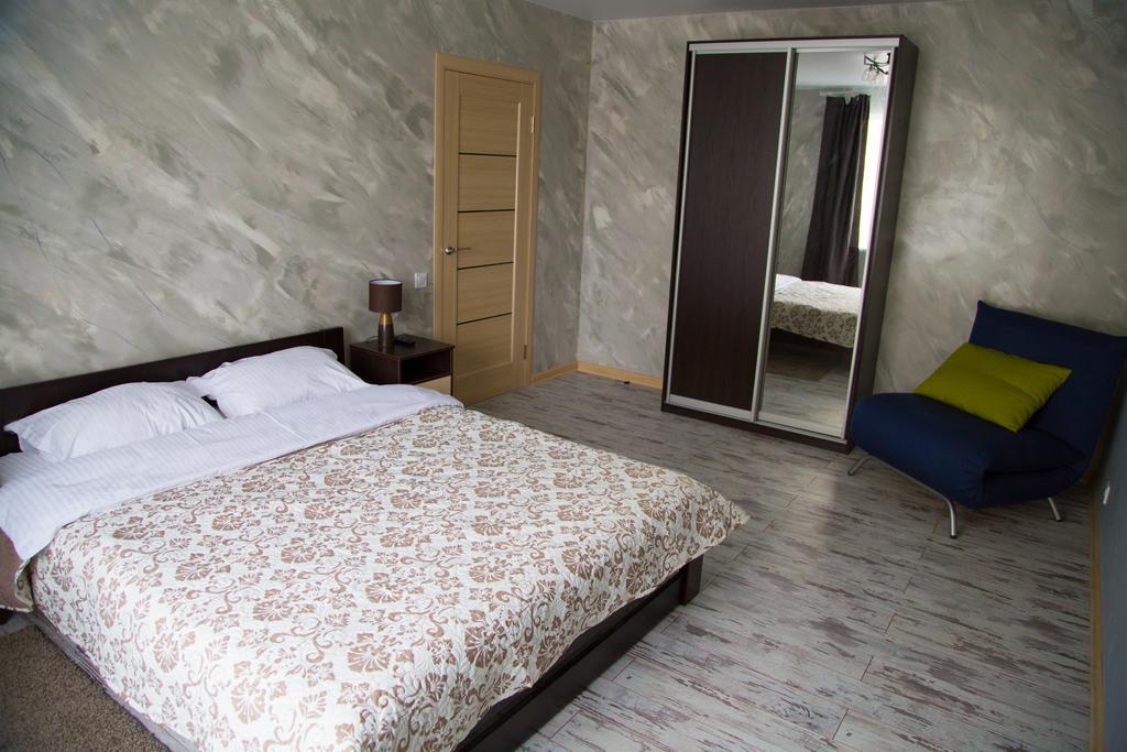 Flat2Let Apartment Boryspil Ngoại thất bức ảnh